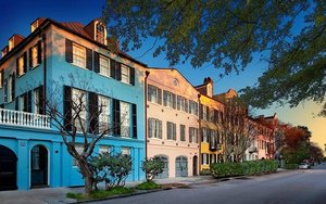 Charleston - Rainbow Row 